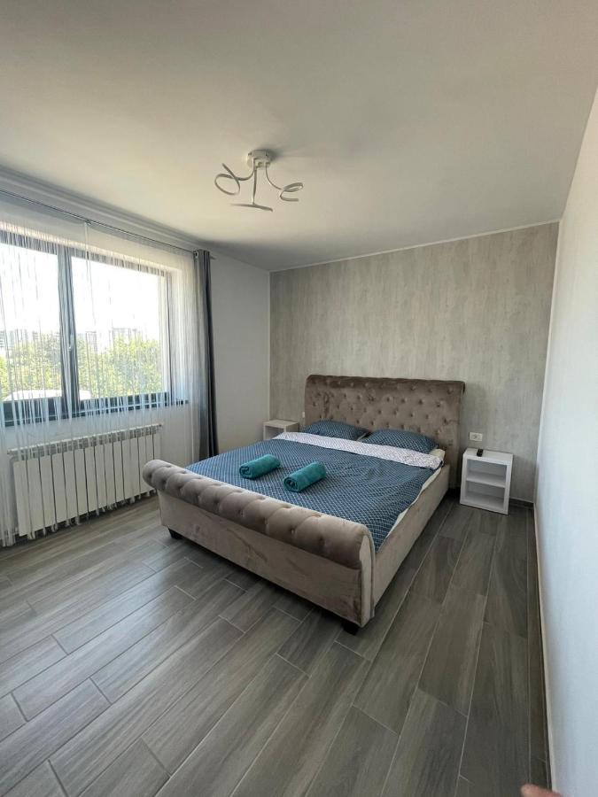 Ls Lake Apartment Mamaia Nord Нэводари Экстерьер фото